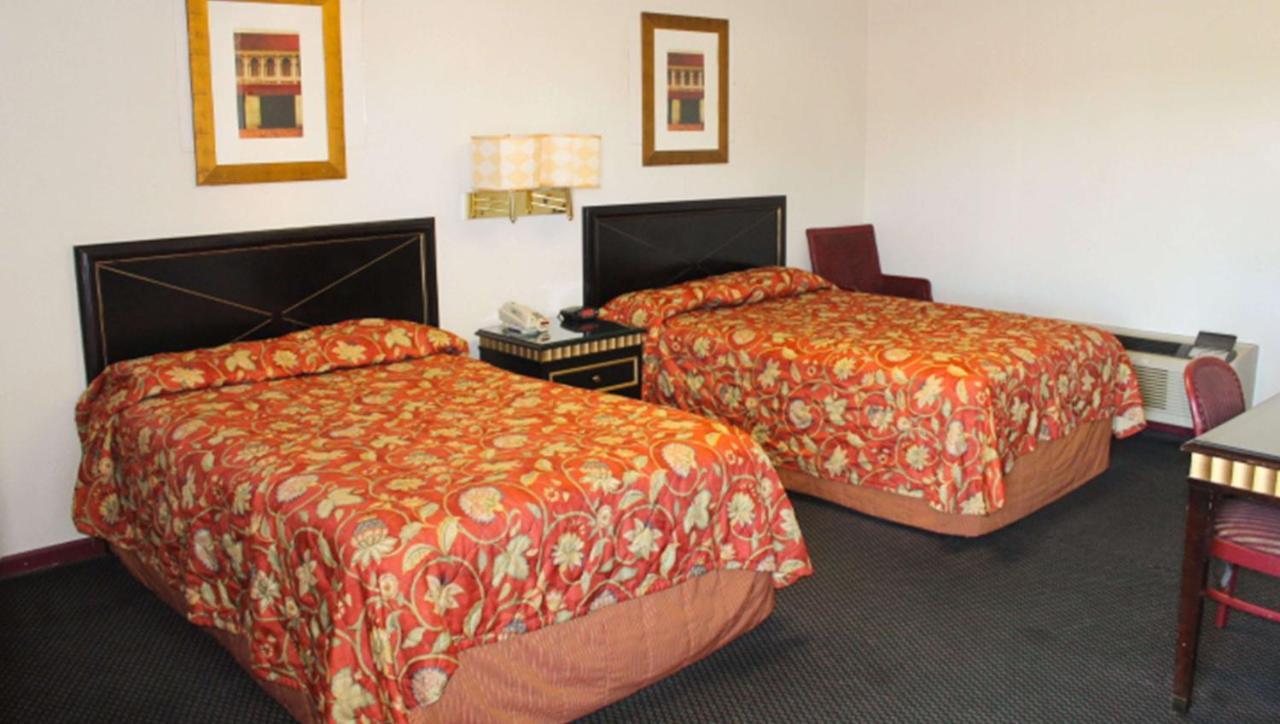Golden Wheat Budget Host Inn Junction City Dış mekan fotoğraf
